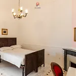 Palazzo Grassi By Vivimy Couette-café Gallipoli