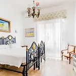 Palazzo Grassi Bed & Breakfast 3*