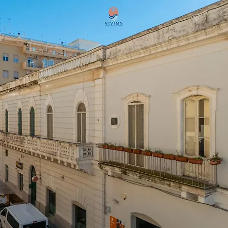 Palazzo Grassi By Vivimy Bed & Breakfast Gallipoli