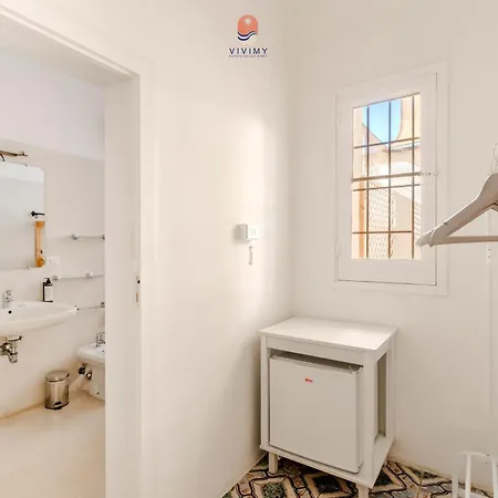 Palazzo Grassi By Vivimy